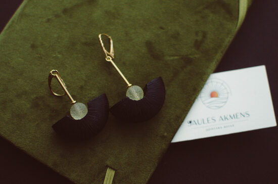 Auskari dzintara saulriets 